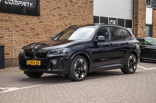 BMW iX3 2022 - High Executive M-Sport 80 kWh, Orig. NL, SOH 95% afbeelding 2 miniatuur