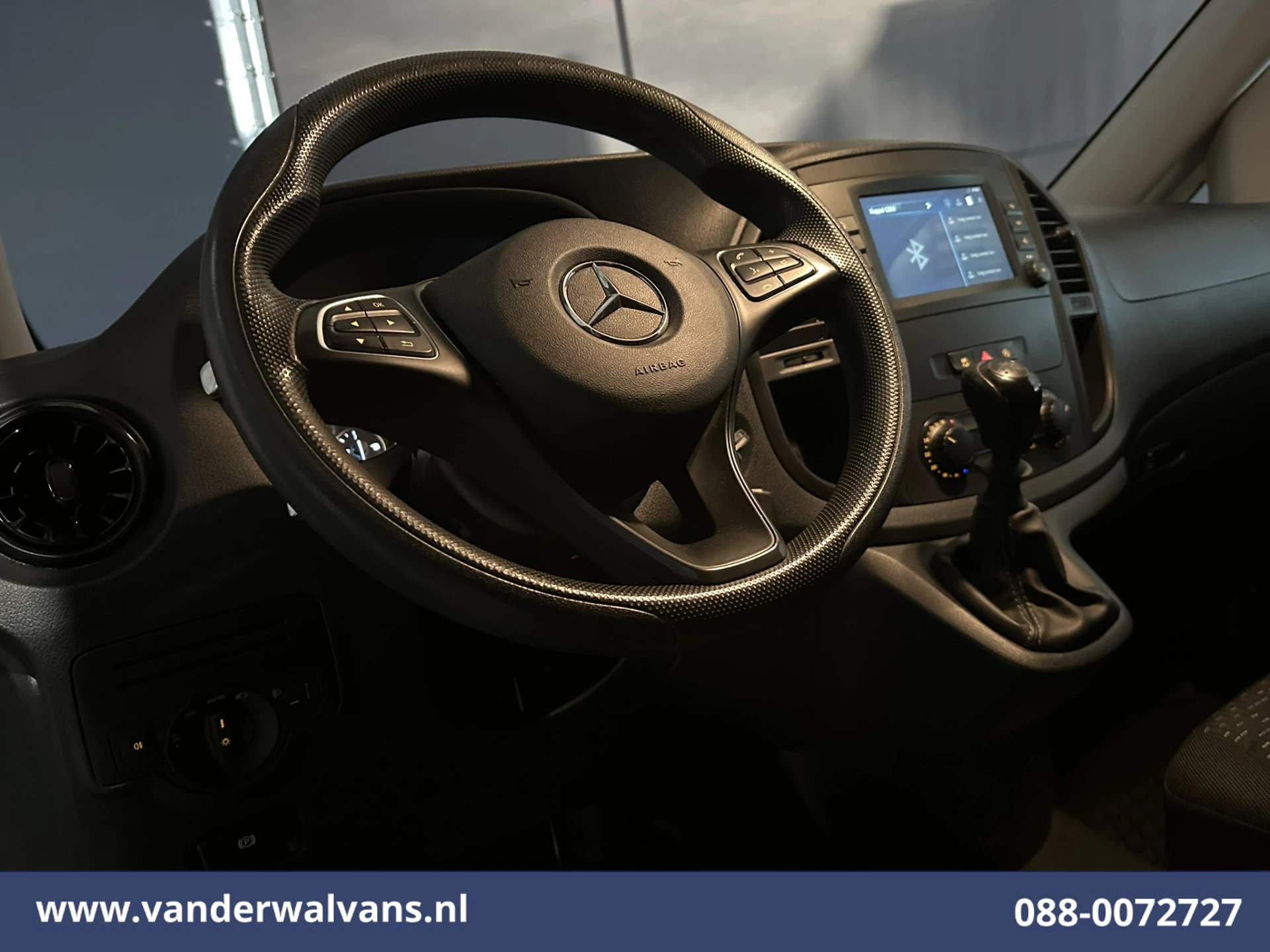 Mercedes-Benz Vito 2023 - 116 CDI 163pk L3H1 Euro6 Airco | Camera | Apple Carplay | Cruisecontrol | Stoelverwarming imagem 15