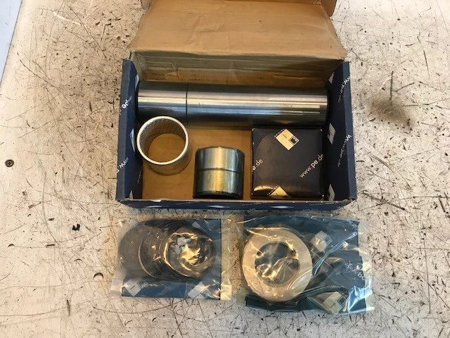 MAN - 81.44205-6013 KING PIN KIT NEW Bild 3