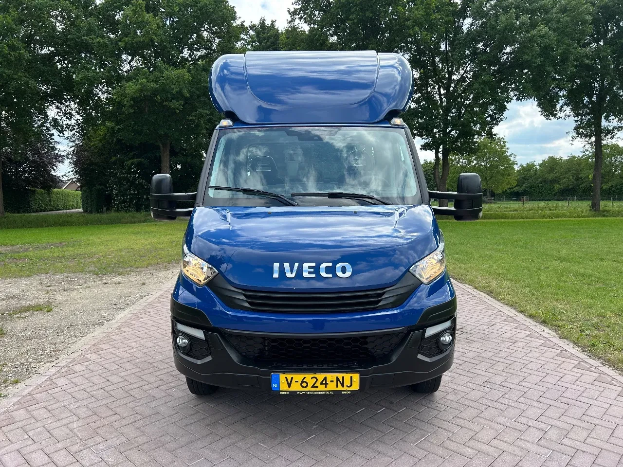 Iveco Daily 2018 - 40 C18 Be trekker 9.4 TON euro 6 Bild 7