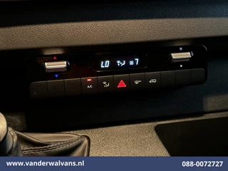 Mercedes-Benz Sprinter 2023 - 317 CDI 170pk 3500kg Trekhaak L2H2 Euro6 Airco | Camera | Apple Carplay | Cruisecontrol image 6