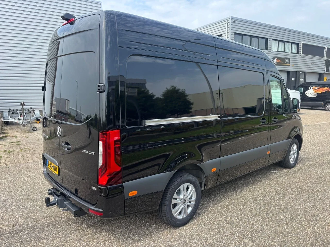 Mercedes-Benz Sprinter 2024 - 319CDI L2H2 Automaat Airco Led/Xenon Cruisecontrol 3500KG Trekhaak BPM VRIJ Bild 5