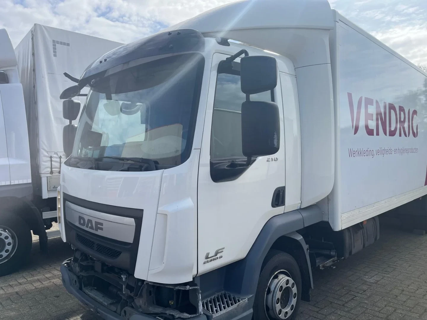 DAF - LF 210 FA Cabine afbeelding 1
