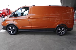 Ford Transit Custom 2023 - 300L 2.0 TDCI 130PK L2H1 Limited Active Edition DEMO image 7