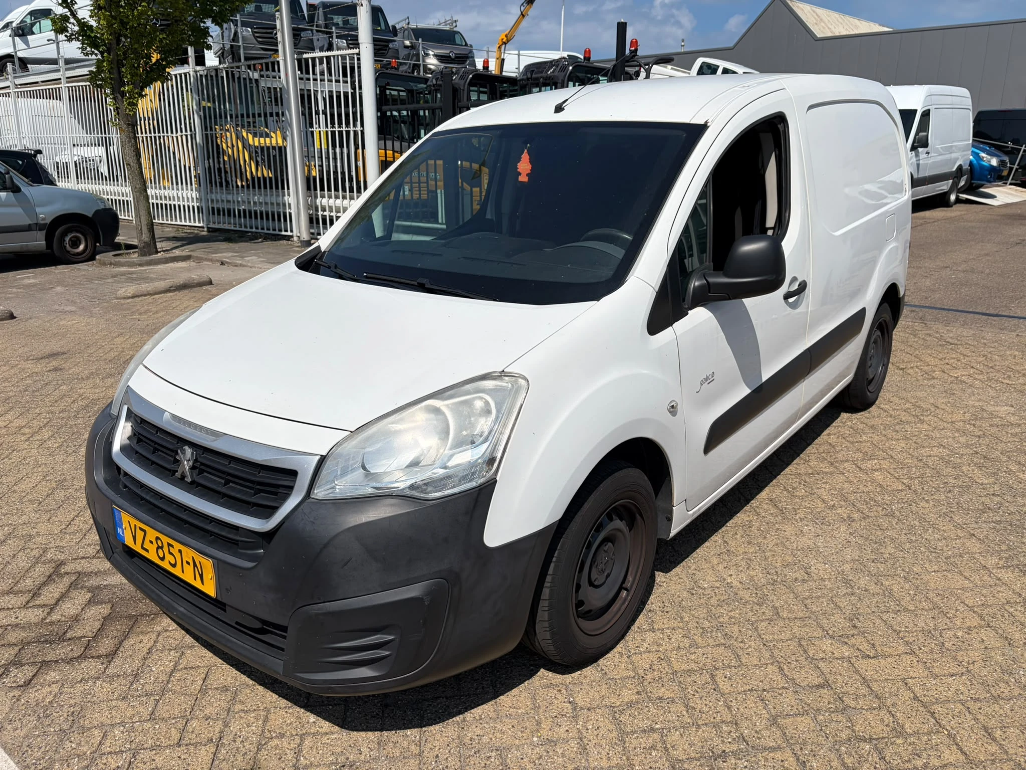 Peugeot Partner 2016 - airco image 1