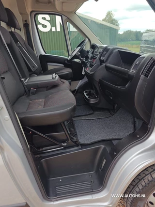 Peugeot Boxer 2018 - 2.0 BlueHDI L3H2, EURO 6 , LANG , 2x Schuifdeur ,navi ,camera, cruise, Apk maart 2027 , 163 PK image 25