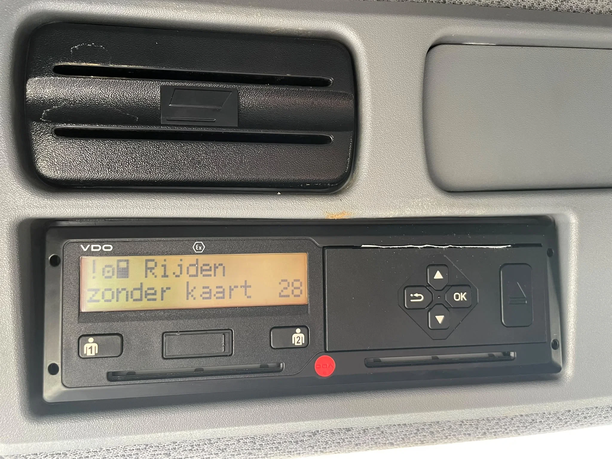 Mercedes-Benz Atego 2018 - 1221 *Airco*Luchtvering A verstelbaar*Cruise Control*Spoorwegassistent afbeelding 6