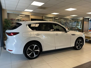 Mazda CX-60 2023 - 2.5 e-SkyActiv PHEV Automaat 327PK Takumi Met alle pakketten Plug-in Hybride afbeelding 4