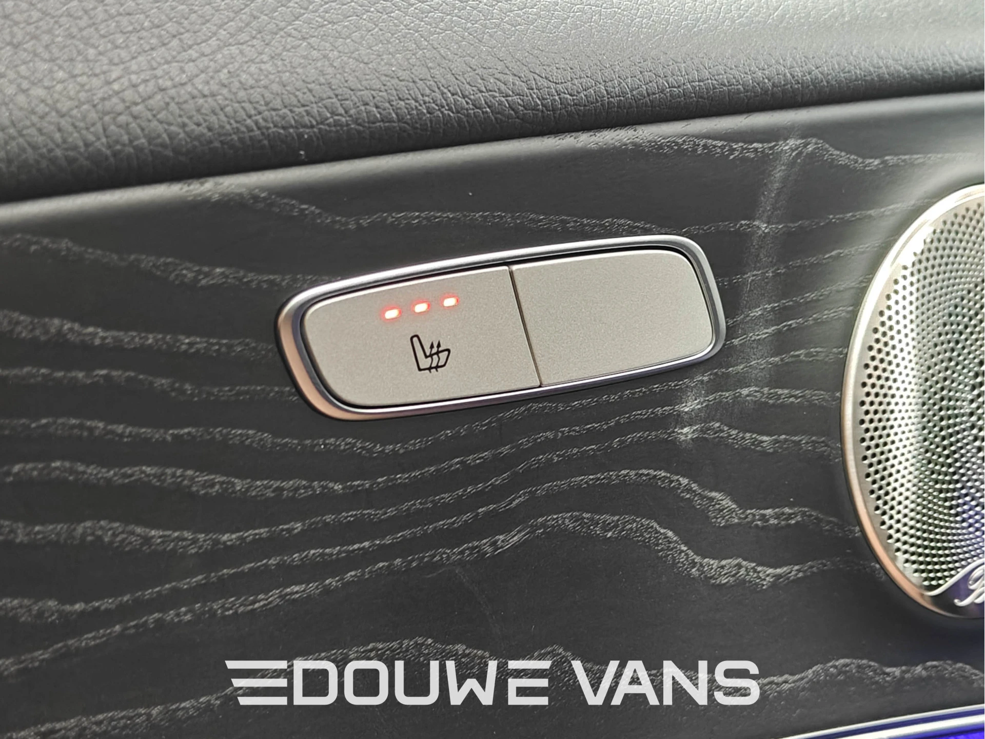 Mercedes-Benz E-Class 2022 - 300e Burmester Trekhaak Avantgarde Schuifdak Bild 28