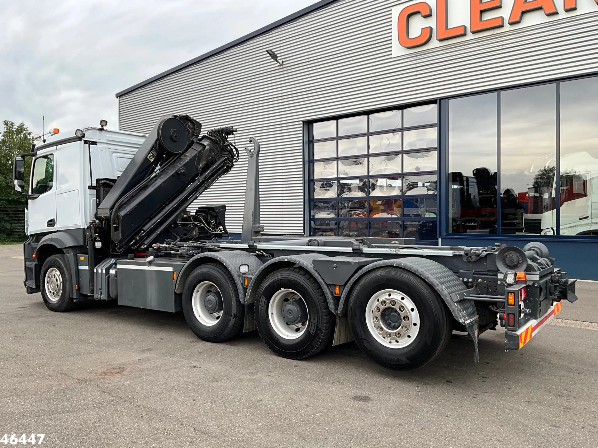 Mercedes-Benz Arocs 3251 8x4 Euro 6 HIab 28 Tonmeter laadkraan 2016 obrázek 2