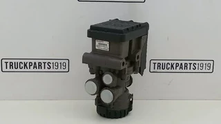 Knorr-Bremse N/A - Brake System Vooras EBS modulator Volvo zdjecie 1