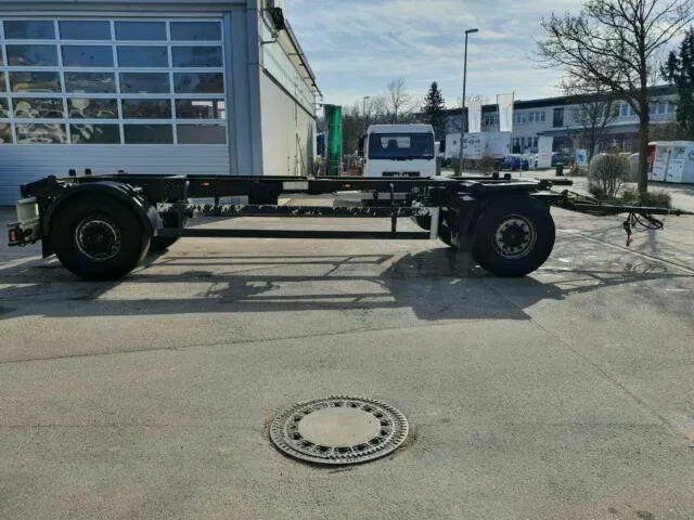 Schmitz Cargobull 4 x Lafette Standard elox/verzinkt TÜV NEU! 2009 - 4 x Lafette Standard elox/verzinkt TÜV NEU! afbeelding 9