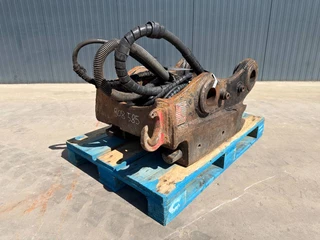 OilQuick N/A 2007 - OQ80 - 325D / 329D / 329E / 330F obrazek 1