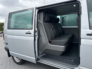 Volkswagen Transporter 2024 - 2.0 TDI 150 PK DSG AUTOMAAT HIGLINE / ** 19.778 KM ** / DUBBELE CABINE / ADAPTIVE CRUISE / TREKHAAK / 6 PERSOONS afbeelding 8