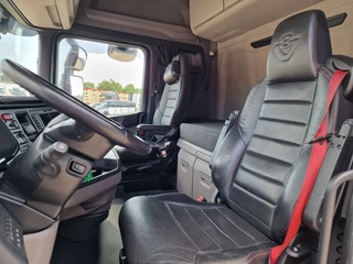 Scania S 2023 - 660S V8 NGS Highline 6x2 - Retarder - Full air - Leather - Led - Alloy wheels obrazek 10
