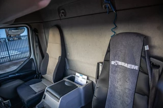Renault N/A 2012 - MIDLUM 240(12t) DXI+E5+HAYON zdjecie 8