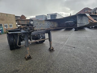 Pacton 2126 C 2  STEEL SUSPENSION DOUBLE TIRES DRUM BRAKES. 1978 - N/A imagen 6