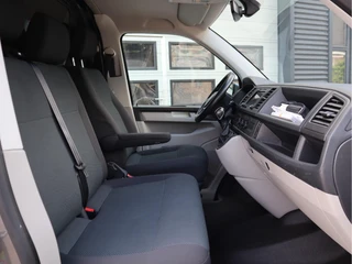 Volkswagen Transporter 2019 - 2.0 TDI 150 pk DSG Automaat L2 Lang - Highline imagem 3 miniatura