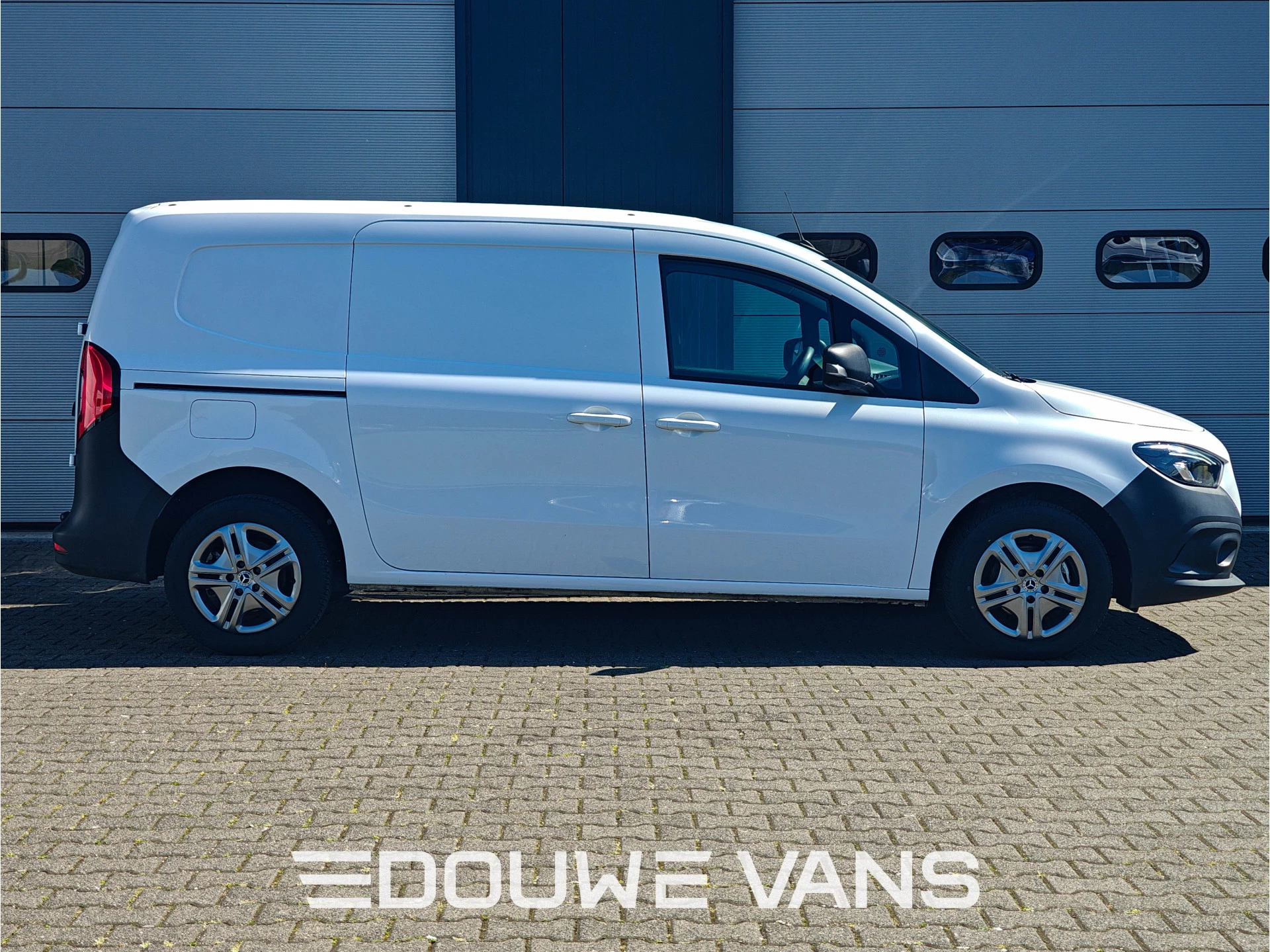 Mercedes-Benz Citan 2024 - 112 L2 Pro Lang Automaat Trekhaak 116pk Carplay image 3