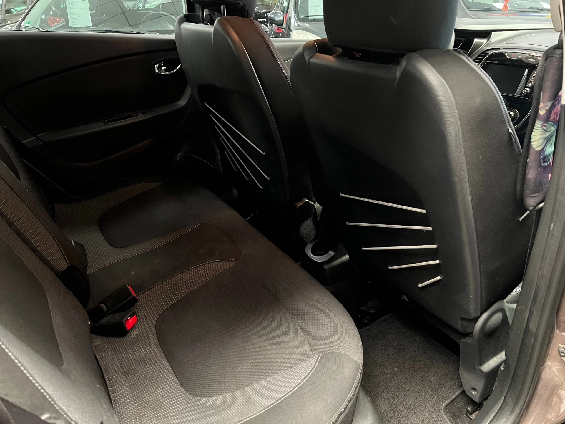 Renault Captur 2014 - 0.9 TCe Dynamique NAP - Achteruitcamera - parksensor - Airco - Cruise. afbeelding 26