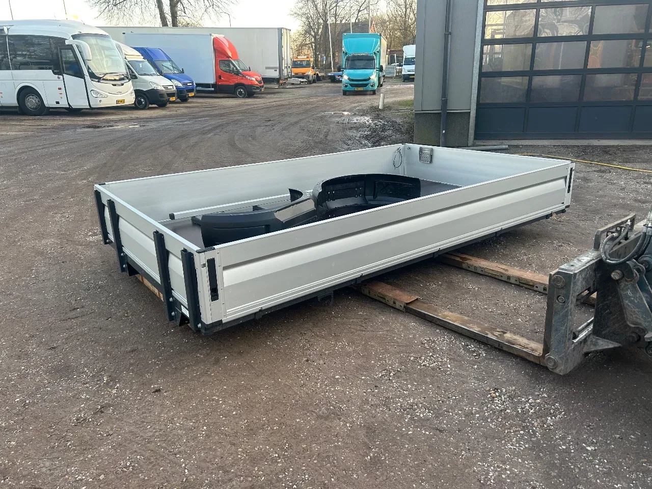 Henschel 2025 - open laadbak komt van MAN of Crafter afbeelding 4