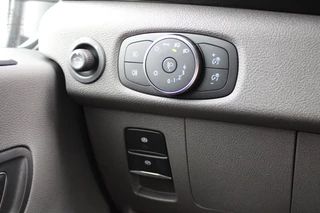 Ford Transit 2024 - 350 2.0 TDCI L2H2 Limited 165pk - 2x Schuifdeur - Adaptive Cruise - Xenon - Navi - Blind Spot - 360 camera - Rijklaar obrazek 9