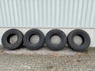 Michelin N/A - Used 335/80R 20 XZL (set of 4) zdjecie 2