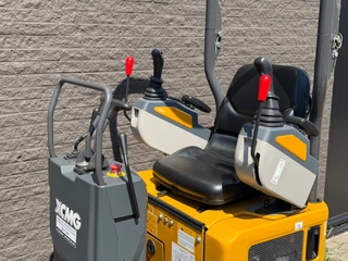 XCMG N/A 2026 - XE10e Rupsgraafmachine Snelwissel + Joysticks & Bakkenset KUBOTA MOTOR zdjecie 9