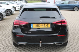 Mercedes-Benz A-Class 2021 - 250e AUT8 Advantage TREKHAAK CAMERA STUURWIELVERWARMING NAVI DAB obrazek 9