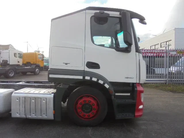 Mercedes-Benz Actros 2016 - 2340 LL 10 X IN STOCK Bild 16