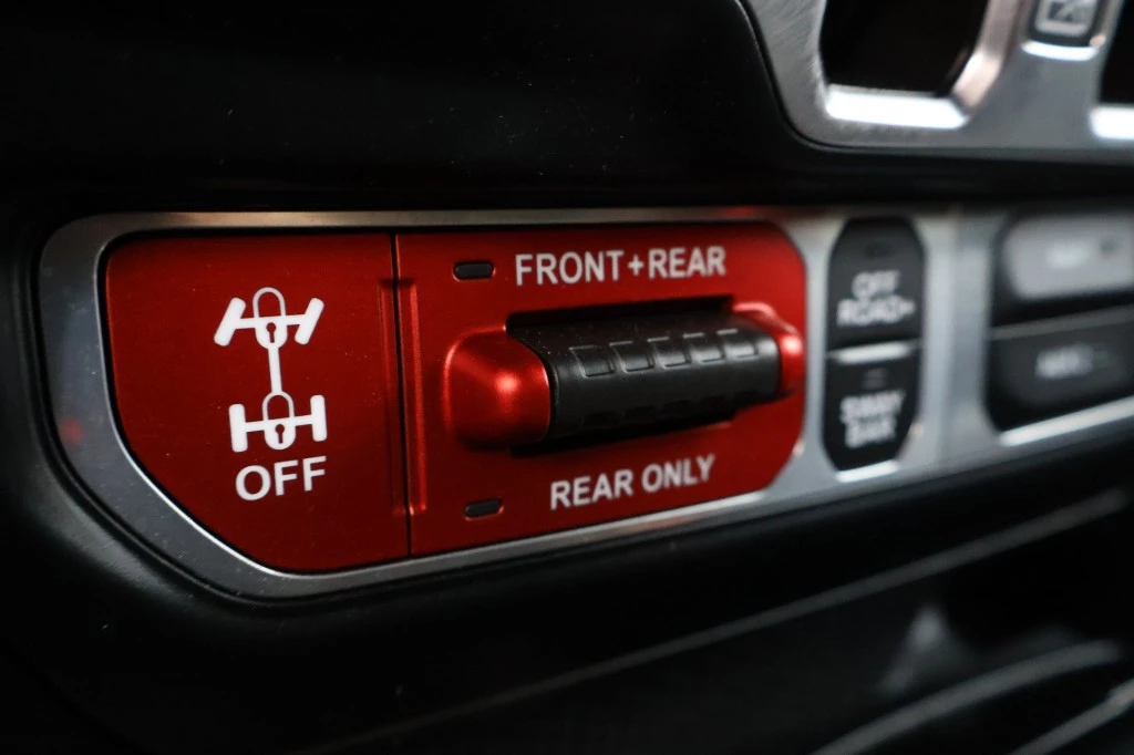 Jeep Wrangler 2024 - 2.0T 4x4 Aut. RUBICON / Grijs kenteken / NIEUW MODEL image 8