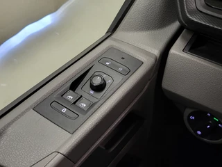 Volkswagen Transporter 2020 - 2.0TDI L2/H1 Dubbele Cabine Euro 6! image 15