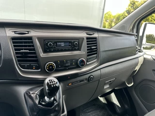 Ford Transit Custom 2018 - 2.0 TDCI / L1H1 / 1e EIG. / WURTH INRICHTING / TREKHAAK / AIRCO / CRUISE / 3-ZITS image 14