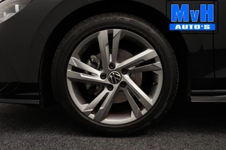 Volkswagen Golf 2020 - 1.5 eTSI R-Line|SPORTSTOEL|LUXE|LED| image 41