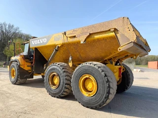 Volvo 2017 - A60H - Top Condition / Body Heating / Camera obrázek 2 náhled