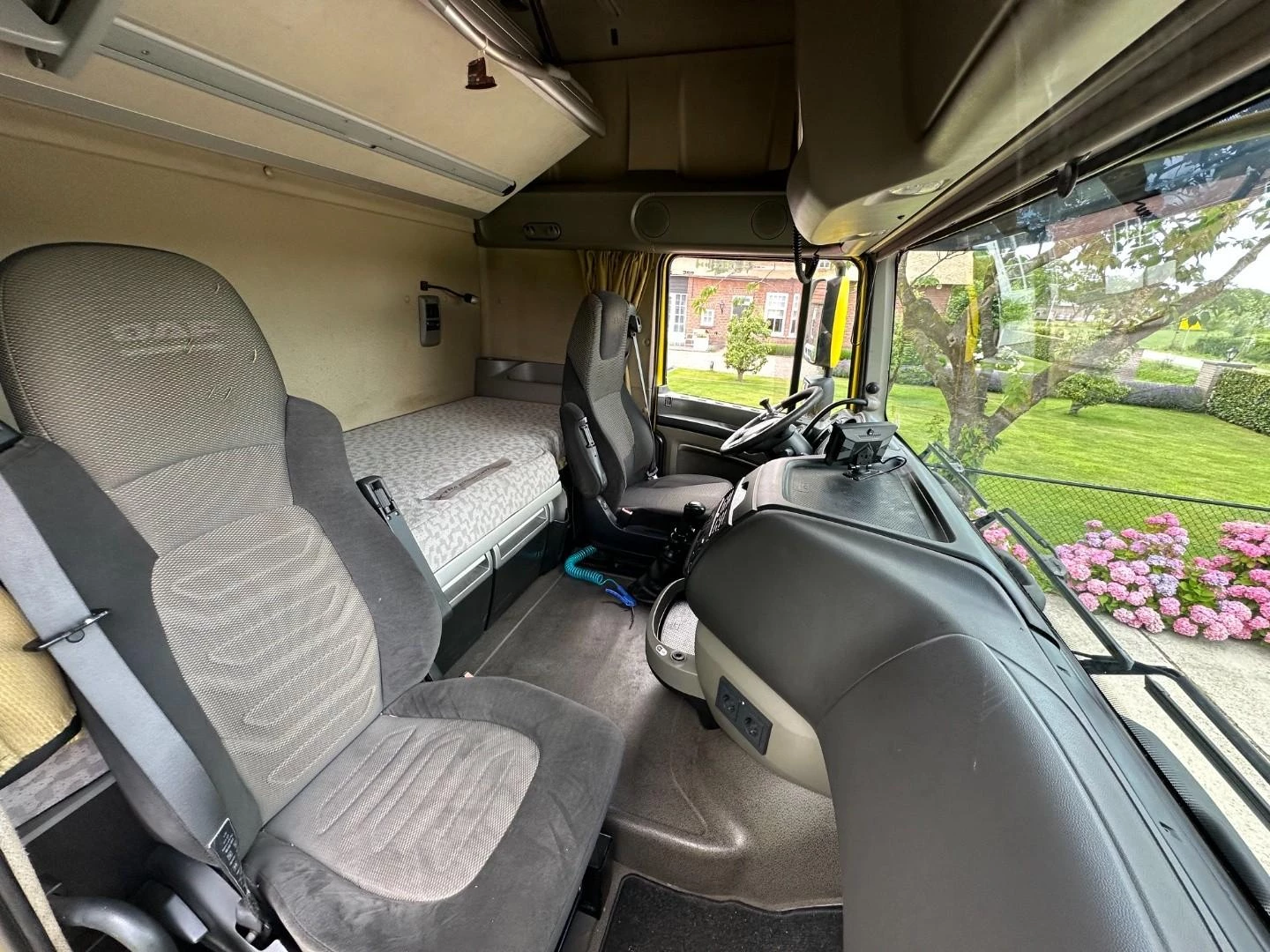 DAF FA XF105 2012 afbeelding 25