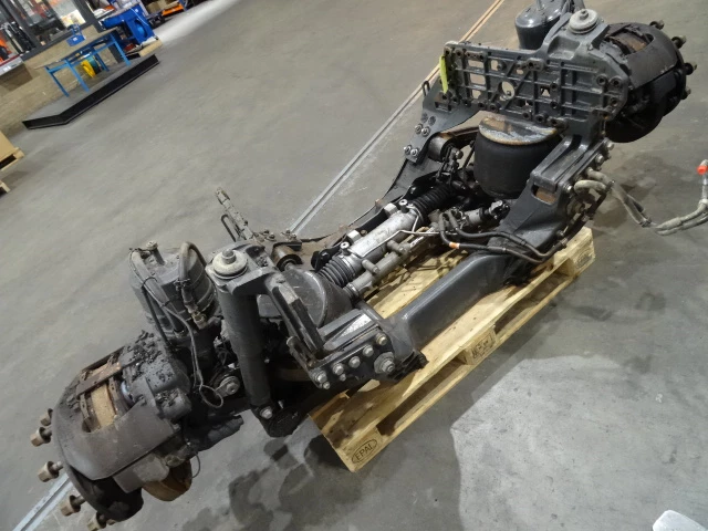 Volvo 2013 - VOORAS afbeelding 1