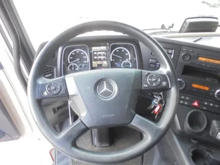 Mercedes-Benz Actros 2016 - 2340 LL 6X2 image 9