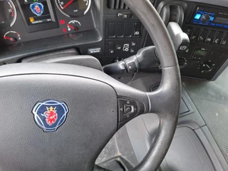 Scania P 2015 - P450 / RETARDER / !! NO EGR !! / 542360 KM / TUV:25-08-2026 / LWDS / ÀUTOMATIC / EURO-6 / 2015 immagine 15