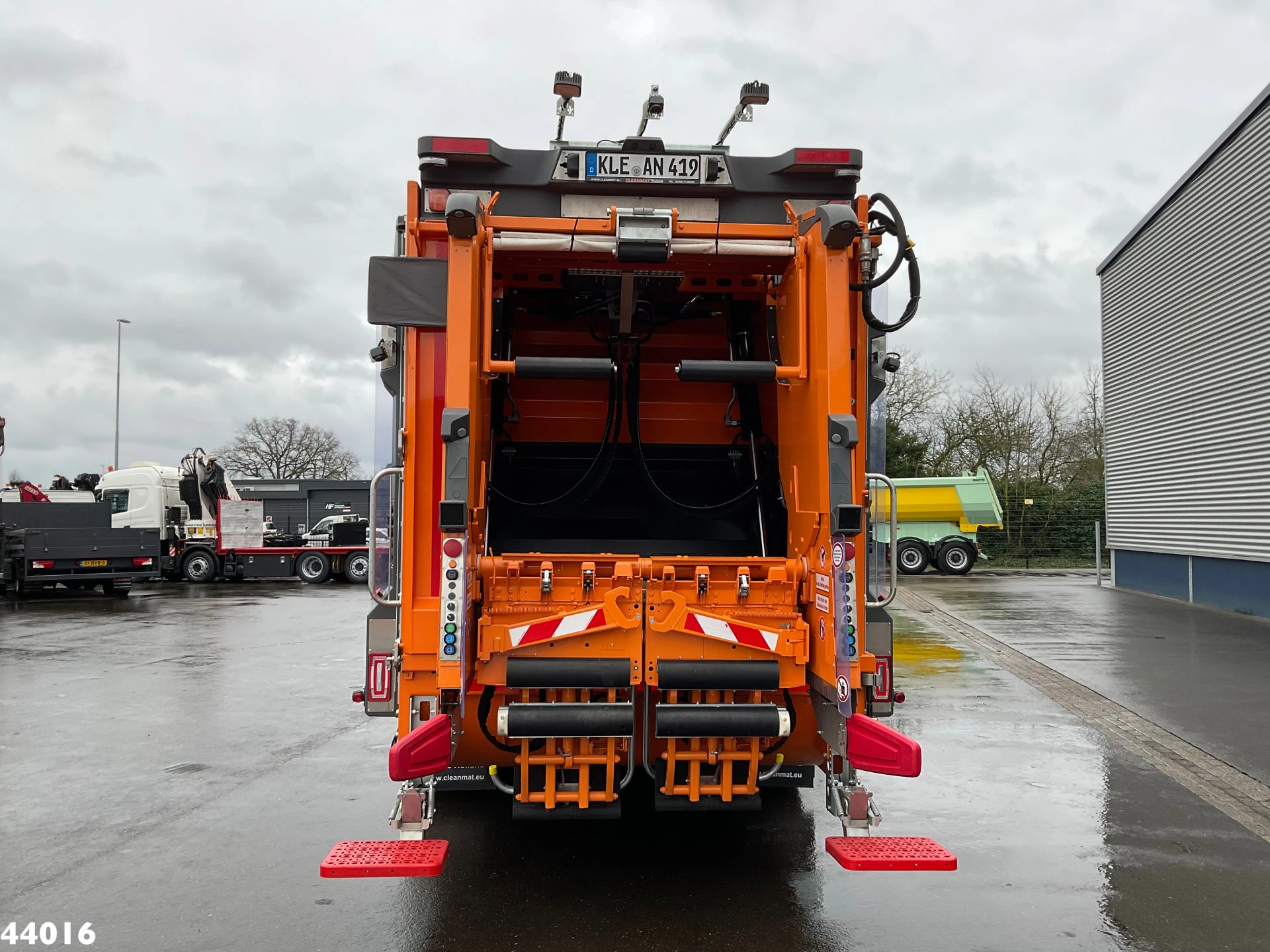 MAN TGS 2024 - 26.330 Zoeller 23m³ Delta Lifter obrázek 6