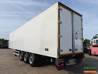 Trailer T3SP38 2014 - N/A obrazek 3