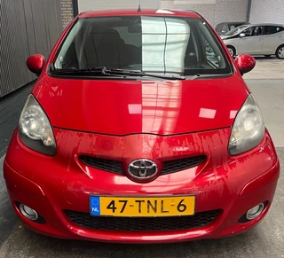 Toyota Aygo 2012 - 1.0-12V Dynamic Navigator - 1e Eigenaar - NAP - NAV - Airco. bild 4