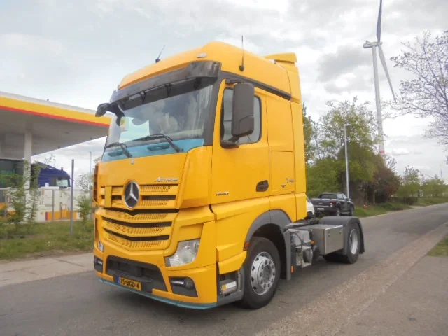 Mercedes-Benz Actros 2015 - 1940 NL TRUCK MET INSTAP LIFT image 1
