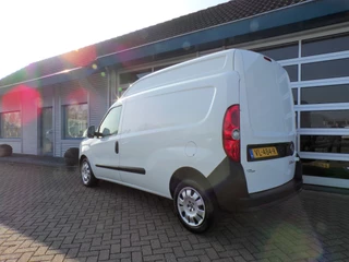 Fiat Doblò 2015 - Cargo 1.6 MJ L2H2 Maxi Airco zdjecie 3