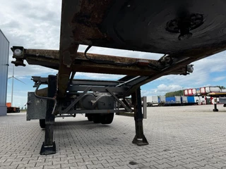 DESOT N/A 1994 - nice 20FT/30FT ADR-Chassis for SMALL PRICE,  liftaxle, 5 twistlocks arms zdjecie 11
