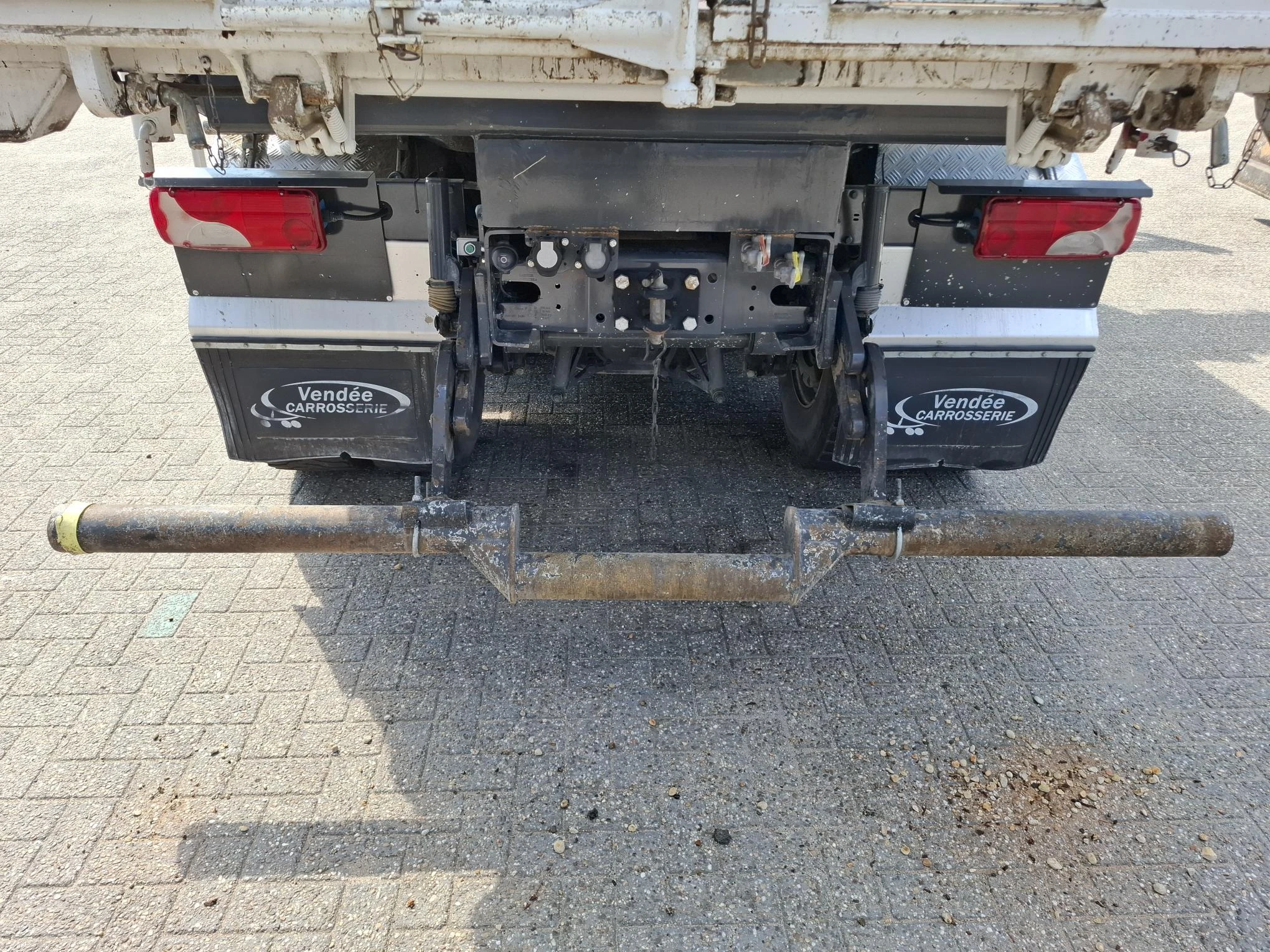 Scania P - NGS XT P410 / 6X4 / RETARDER / ONLY:192584 KM / BIG AXLE / FASSI F215A / REMOTE / ROTATOR / 2SIDE TIPPER / FULL-STEEL / DRUM BRAKES / TUV:01-03-2027 / EURO-6 / 2018 afbeelding 33