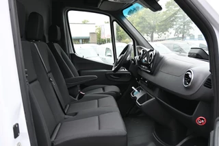 Mercedes-Benz eSprinter 2024 - 314/414 RWD L3H2 450 km Reikwijdte WLTP Pro 113kWh obrazek 7