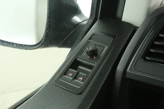 Volkswagen Transporter 2017 - 2.0 TDI 150PK L1H1 изображение 18