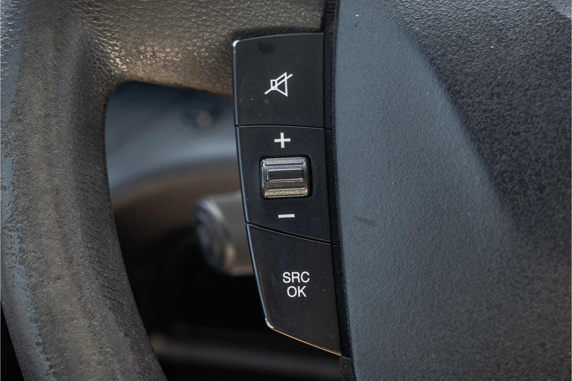 Iveco Daily 2015 - 35S13 L2H1 | 3.5T Trekgewicht | Climate | 3-Zits | Camera | Carplay | Cruise immagine 16