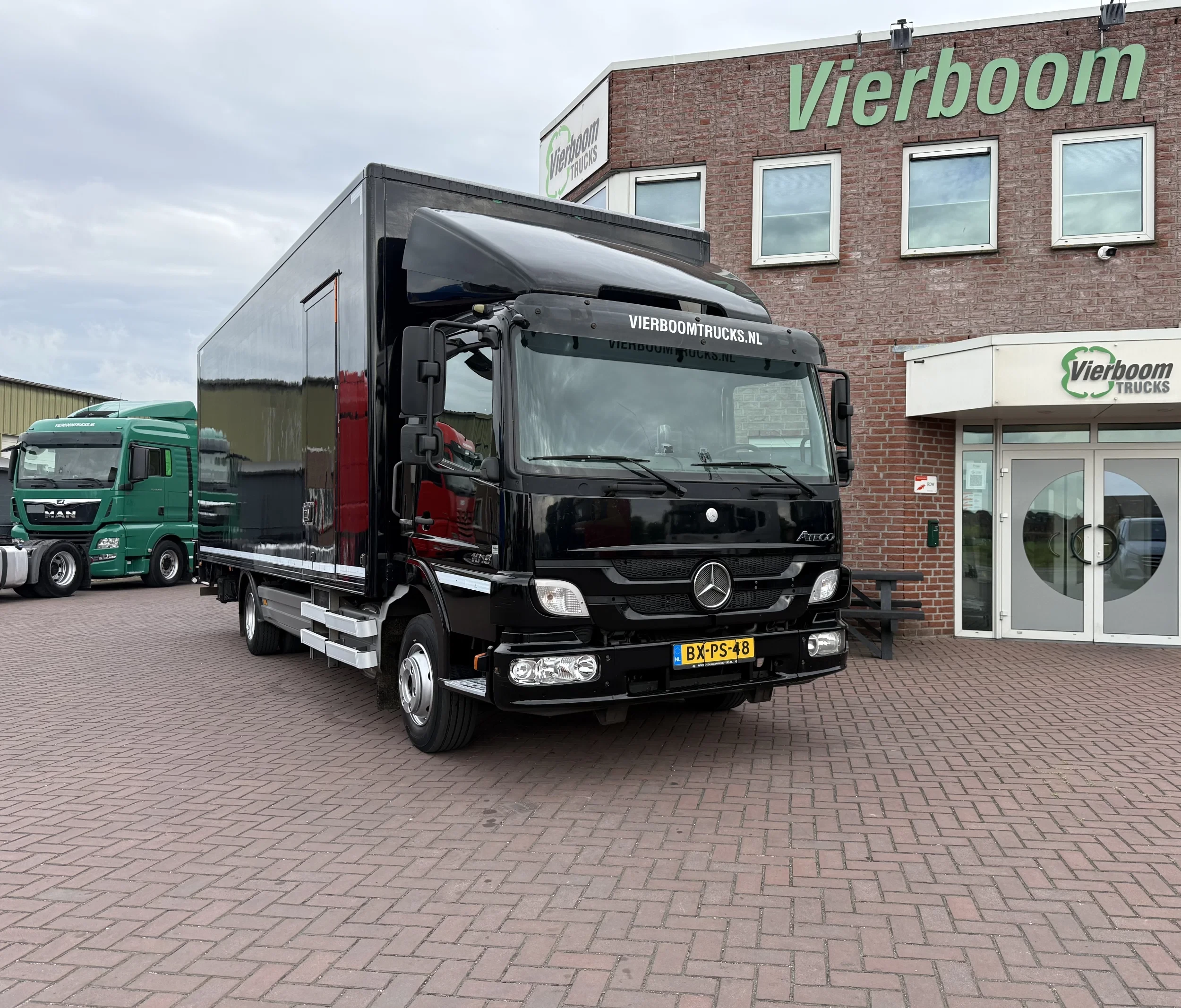 Mercedes-Benz Atego 2010 - 1018 Atego 1018L Euro5 Koffer mit Lbw / Klima / afbeelding 1